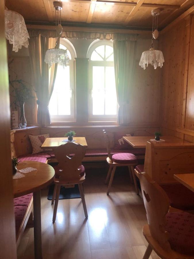 Albergo Bernard Канацеї Екстер'єр фото