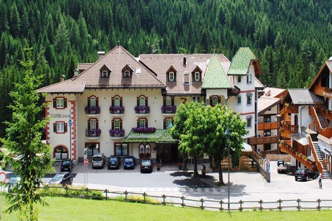 Albergo Bernard Канацеї Екстер'єр фото